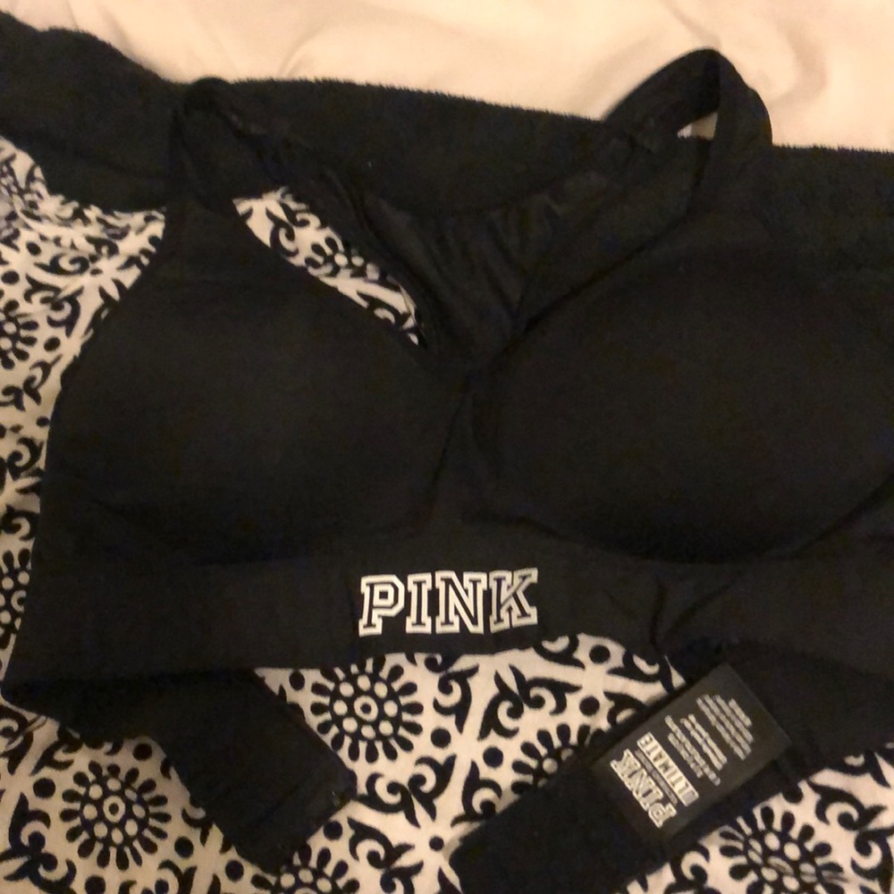 Victoria’s Secret PINK sports bra
